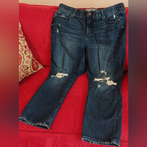 Old Navy 16Plus Woman's Jeans - Picture 2 of 4